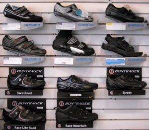 DSCN0247 shoes by Bontrager and Shimano - Answer on the way